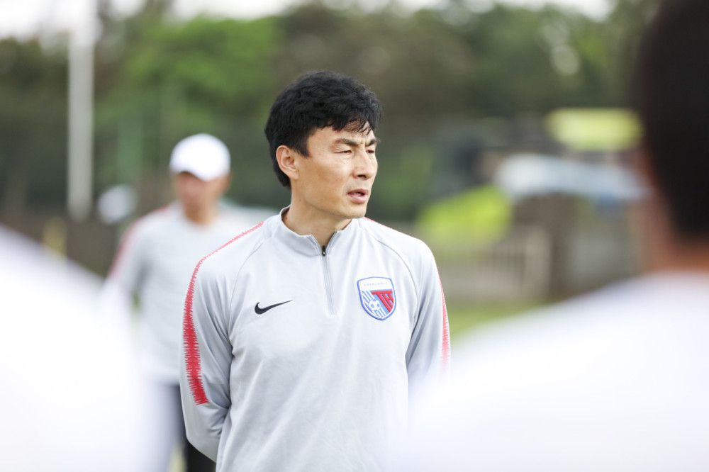 胡桃大战史莱姆视频