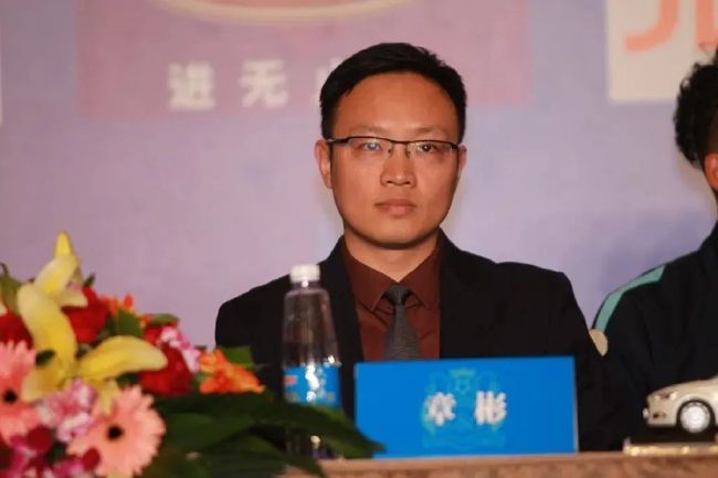 操人视频免费